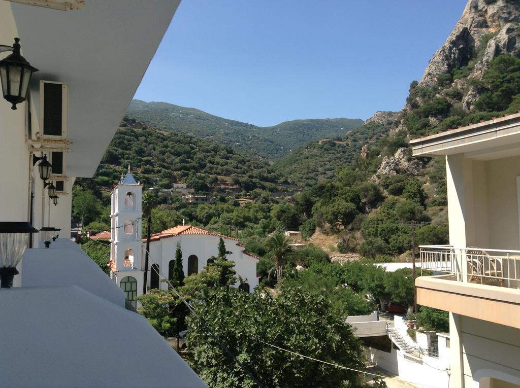 Hotel Asteria Ágios Kírykos Exteriér fotografie